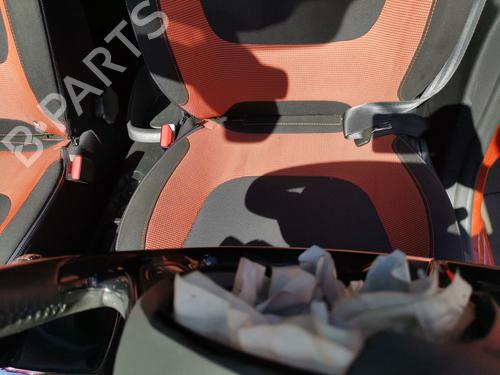 Left front seat RENAULT CAPTUR I (J5_, H5_) 1.5 dCi 90 (J5N4, J5M5, J5MW, J5M6, J5AL, J5AJ) | BP40216747C15 - Image 2