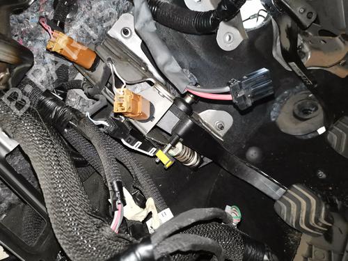 Pedal embrague Pedal embrague RENAULT KADJAR (HA_, HL_) 1.6 dCi 130 4x4 (HLA4) (130 hp) 36566447 36566447