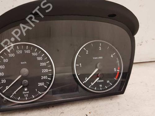 Used Instrument cluster BMW 3 (E90) 320 d (163 hp) 28992300