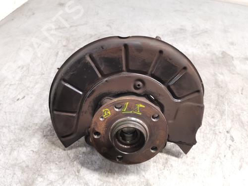 Used Left front steering knuckle SEAT ALTEA (5P1) [2004-2015]  30832717