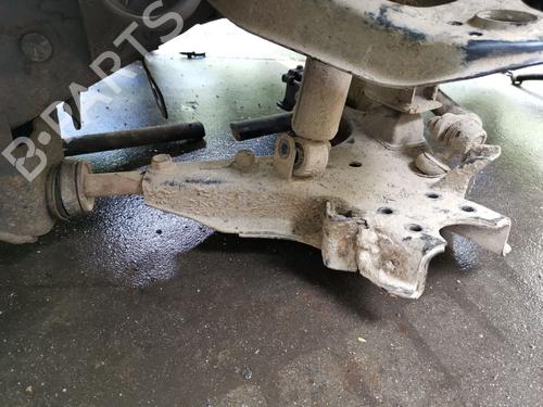 Used Right front suspension arm Right front suspension arm NISSAN TERRANO II (R20) 2.7 TD 4WD (101 hp) 40218191 40218191