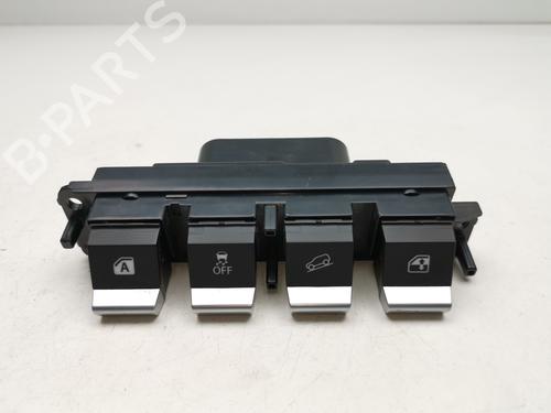 Used Switch SUZUKI JIMNY Closed Off-Road Vehicle (A6G) [2018-2025]  29561501
