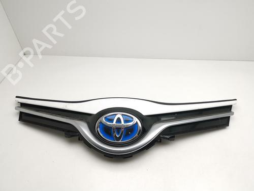 Used Grille TOYOTA YARIS (_P13_) 1.5 Hybrid (NHP130_, NHP130) (101 hp) 29810961