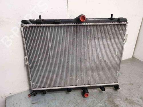 Used Water radiator Water radiator 39443836 39443836