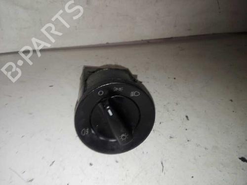 Used Headlight switch VW PASSAT B5.5 (3B3) 1.9 TDI (130 hp) 28979275