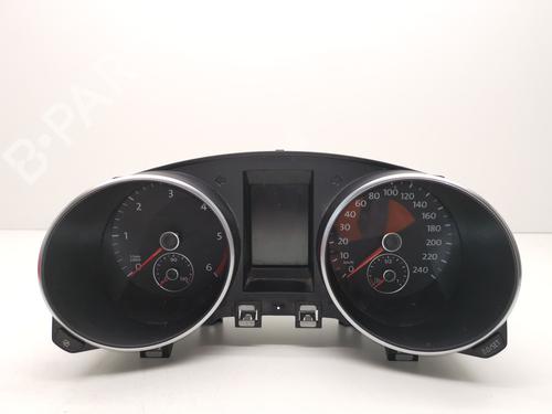 Used Instrument cluster VW GOLF VI (5K1) [2008-2014]  28991936