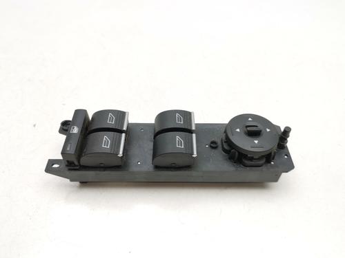 Used Left front window switch Left front window switch FORD FOCUS III [2010-2020] 32865896 32865896