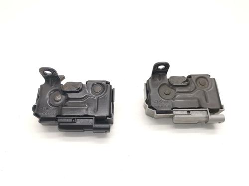 hood-lock-mercedes-benz-c-class-t-model-s205-2014-2015-2016-2017-2018-2019-2020-2021-2022-2023-39438379 main image