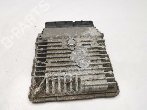 Calculateur moteur (ecu) VW GOLF VI (5K1) [2008-2014]  28997216