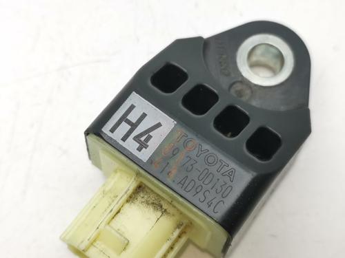 Electronic sensor TOYOTA YARIS (_P13_) 1.5 Hybrid (NHP130_, NHP130) | BP29810947M84