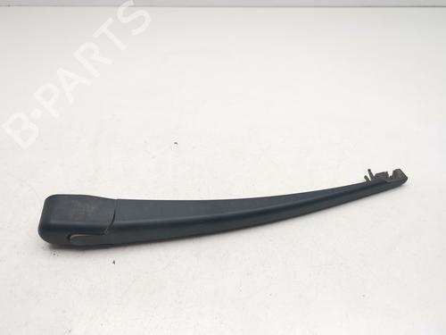 Used Rear windshield wiper arm Rear windshield wiper arm 39440613 39440613