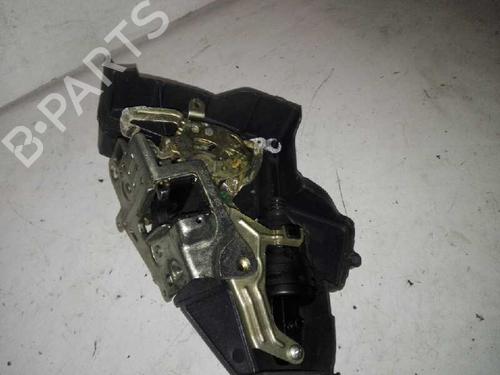 Used Rear left lock MERCEDES-BENZ E-CLASS (W210) E 300 Turbo-D (210.025) (177 hp) 28983835