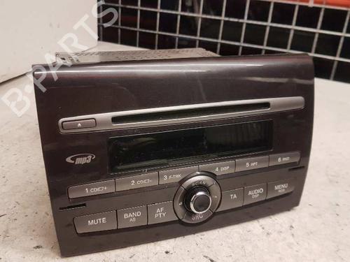 Used Radio FIAT BRAVO II (198_) 1.6 D Multijet (198AXH1B) (105 hp) 28987548