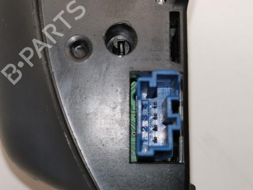 Steering wheel controls CITROËN C4 I (LC_) | BP28986449E15