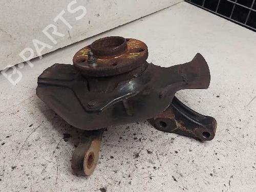 Used Left front steering knuckle FIAT SCUDO Bus (220_) 2.0 JTD (109 hp) 28989029