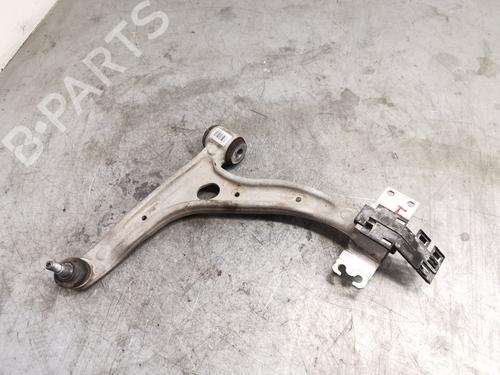 Used Left front suspension arm Left front suspension arm MERCEDES-BENZ A-CLASS (W176) A 200 CDI / d (176.008) (136 hp) 35792450 35792450