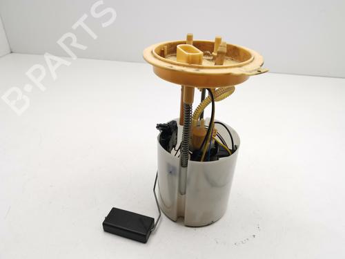 Used Fuel pump VW GOLF VI (5K1) [2008-2014]  28997324