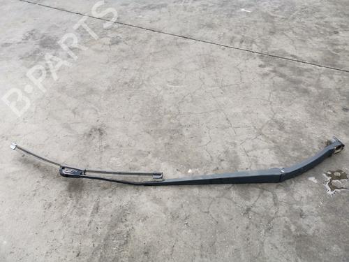 Used Front windshield wiper arm RENAULT KADJAR (HA_, HL_) 1.5 dCi 110 (HLA3) (110 hp) 28979330