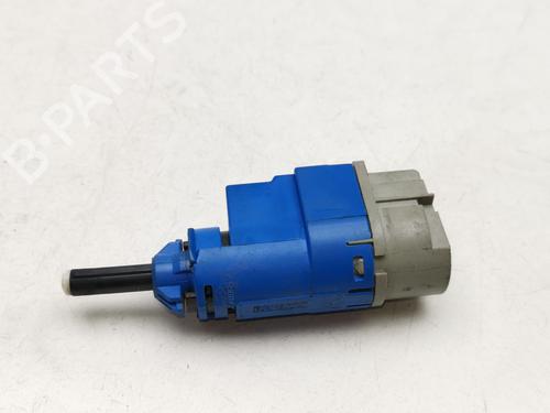 Used Switch RENAULT CLIO IV (BH_) [2012-2021]  29433751