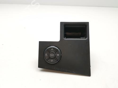 switch-peugeot-508-i-8d_-2010-2011-2012-2013-2014-2015-2016-2017-2018-39438568 main image