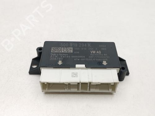 electronic-module-vw-golf-alltrack-vii-variant-ba5-bv5-2014-2015-2016-2017-2018-2019-2020-39439289 main image