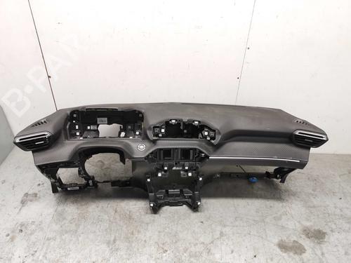 Used Dashboard Dashboard PEUGEOT 2008 II (UD_, US_, UY_, UJ_, UR_, UC_) 1.2 PureTech 130 (USHNS, URHNS) (130 hp) 40179708 40179708