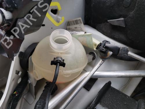 Used Expansion tank CITROËN BERLINGO MULTISPACE (B9) 1.6 HDi 75 / BlueHDi 75 (75 hp) 28977769