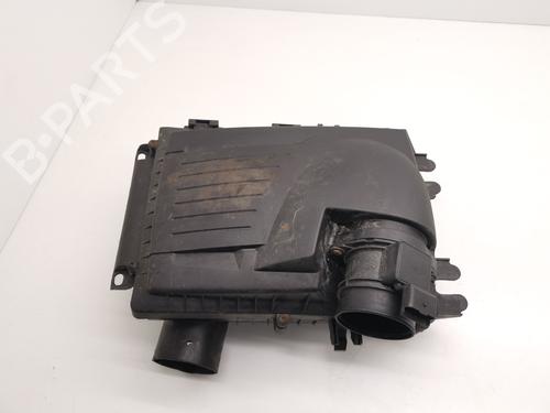 Used Air filter box RENAULT MASTER II Van (FD) 3.0 dCi 140 (FD0T, FD0S, FD2T, FD3S, FD8S) (136 hp) 28990487