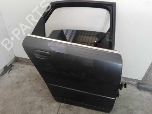 Used Right rear door AUDI A4 B6 (8E2) 1.9 TDI (130 hp) 28989391