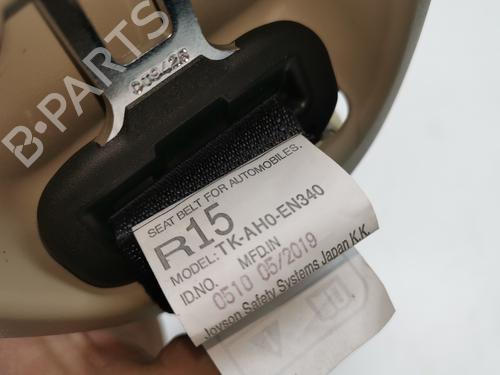 Rear center seatbelt MITSUBISHI OUTLANDER III (GG_W, GF_W, ZJ, ZL, ZK) 2.0 4WD (GF7W) | BP28990567I27 