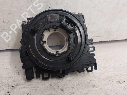 Used Squib airbag SKODA OCTAVIA III (5E3, NL3, NR3) 1.6 TDI (105 hp) 28989274