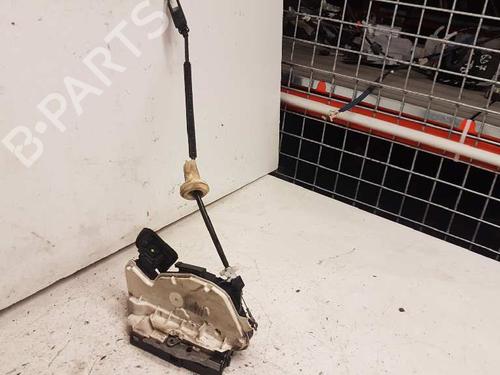 Used Front right lock VW GOLF VI (5K1) 2.0 TDI (170 hp) 28982915
