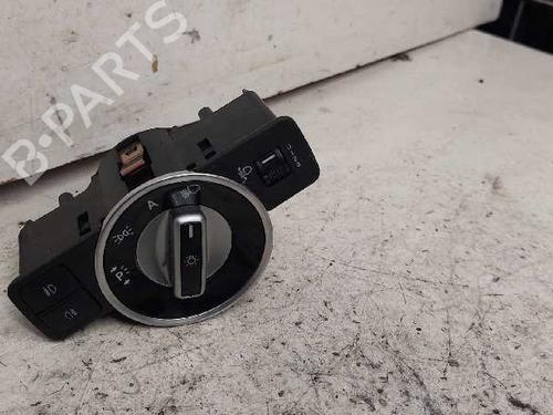 Used Headlight switch MERCEDES-BENZ C-CLASS (W204) [2007-2015]  28990335