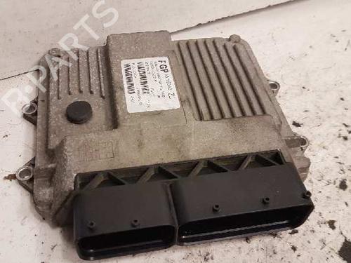 Centralina motore OPEL CORSA C (X01) [2000-2009]  28990795