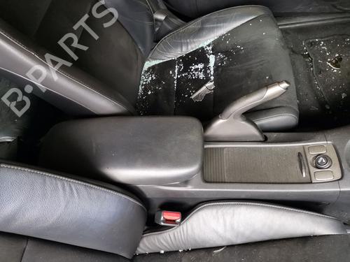Armrest / Center console HONDA CIVIC VIII Hatchback (FN, FK) 2.2 CTDi (FK3) | BP28983735I20 