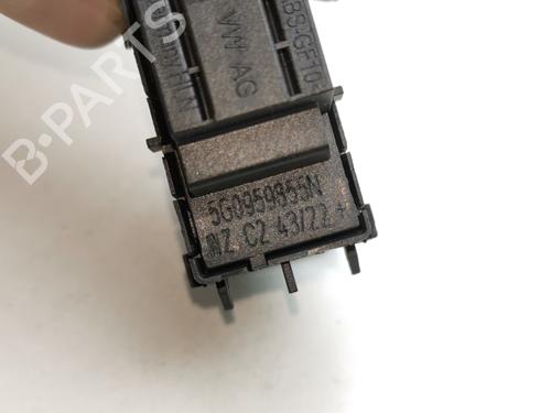 left-rear-window-switch-seat-leon-kl1-klg-2019-34582583 main image