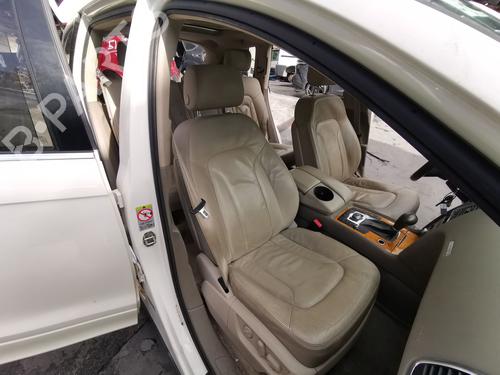 BP30156773C16 main image