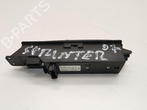 Right front window switch MERCEDES-BENZ SPRINTER 3-t Van (B906) 215 CDI (906.611, 906.613) | BP28977994I26 