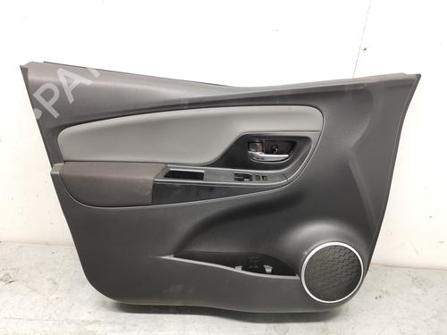 Used Front left panel TOYOTA YARIS (_P13_) 1.5 Hybrid (NHP130_, NHP130) (101 hp) 29855993