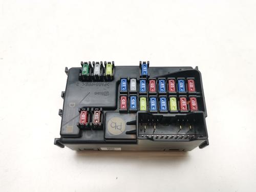 Used Fuse box HYUNDAI i30 (PDE, PD, PDEN) 2.0 N (275 hp) 28989455