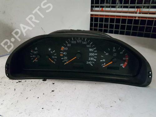 Used Instrument cluster MERCEDES-BENZ E-CLASS (W210) E 220 CDI (210.006) (143 hp) 28992101