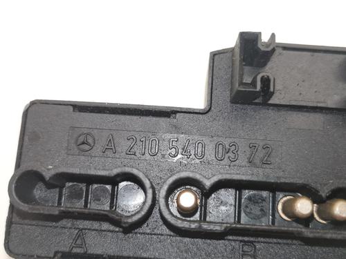 Fuse box MERCEDES-BENZ E-CLASS (W210) E 220 D (210.004) | BP28986932E1 