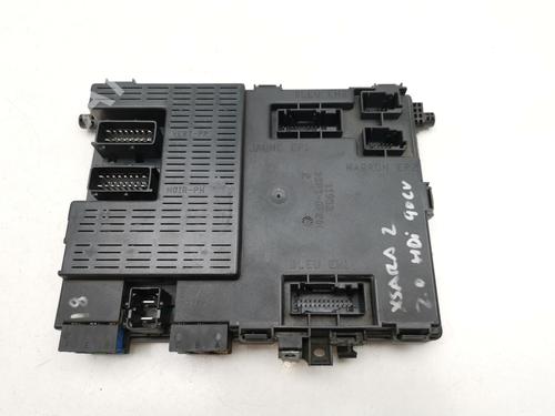 Used Fuse box Fuse box 36781691 36781691