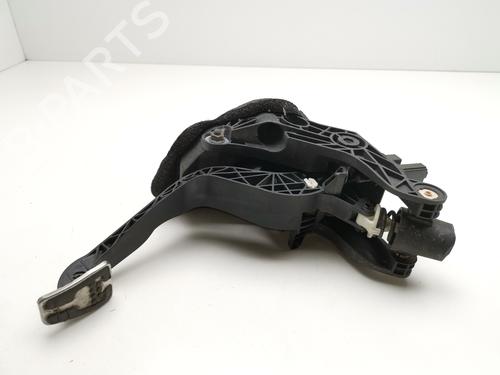 Used Clutch pedal FORD FIESTA VI (CB1, CCN) [2008-2025]  28984958