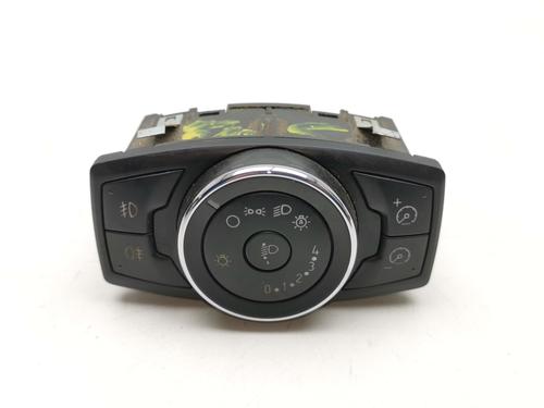 Used Headlight switch FORD FOCUS III Saloon 1.6 TDCi (115 hp) 28997909