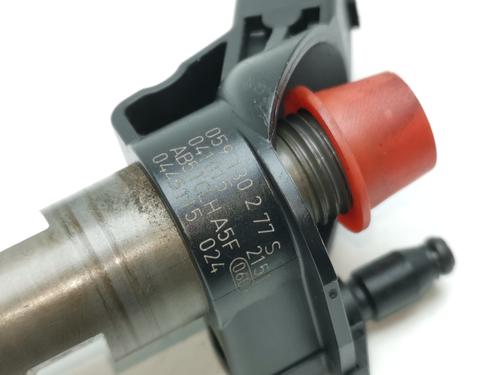 Injector AUDI A4 B7 (8EC) 3.0 TDI quattro | BP29914831M100