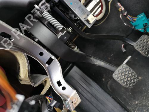 Used Clutch pedal Clutch pedal BMW 1 (F20) 120 i (184 hp) 40216392 40216392