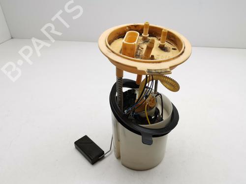 Used Fuel pump VW GOLF VI (5K1) [2008-2014]  29710745