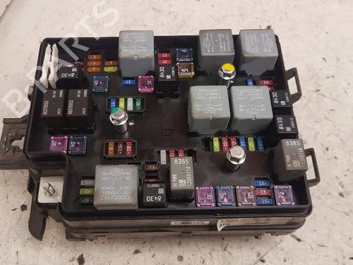 Used Fuse box CHEVROLET AVEO Saloon (T300) [2011-2025]  28992631