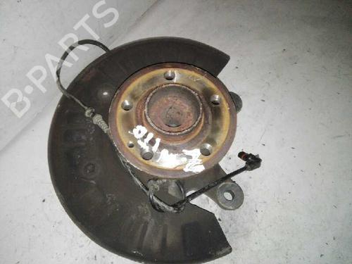 Used Left front steering knuckle MERCEDES-BENZ VITO / MIXTO Van (W639) 111 CDI (639.601, 639.603, 639.605) (109 hp) 28991638